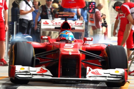Rosberg alarga su racha y Fernando Alonso sigue sufriendo